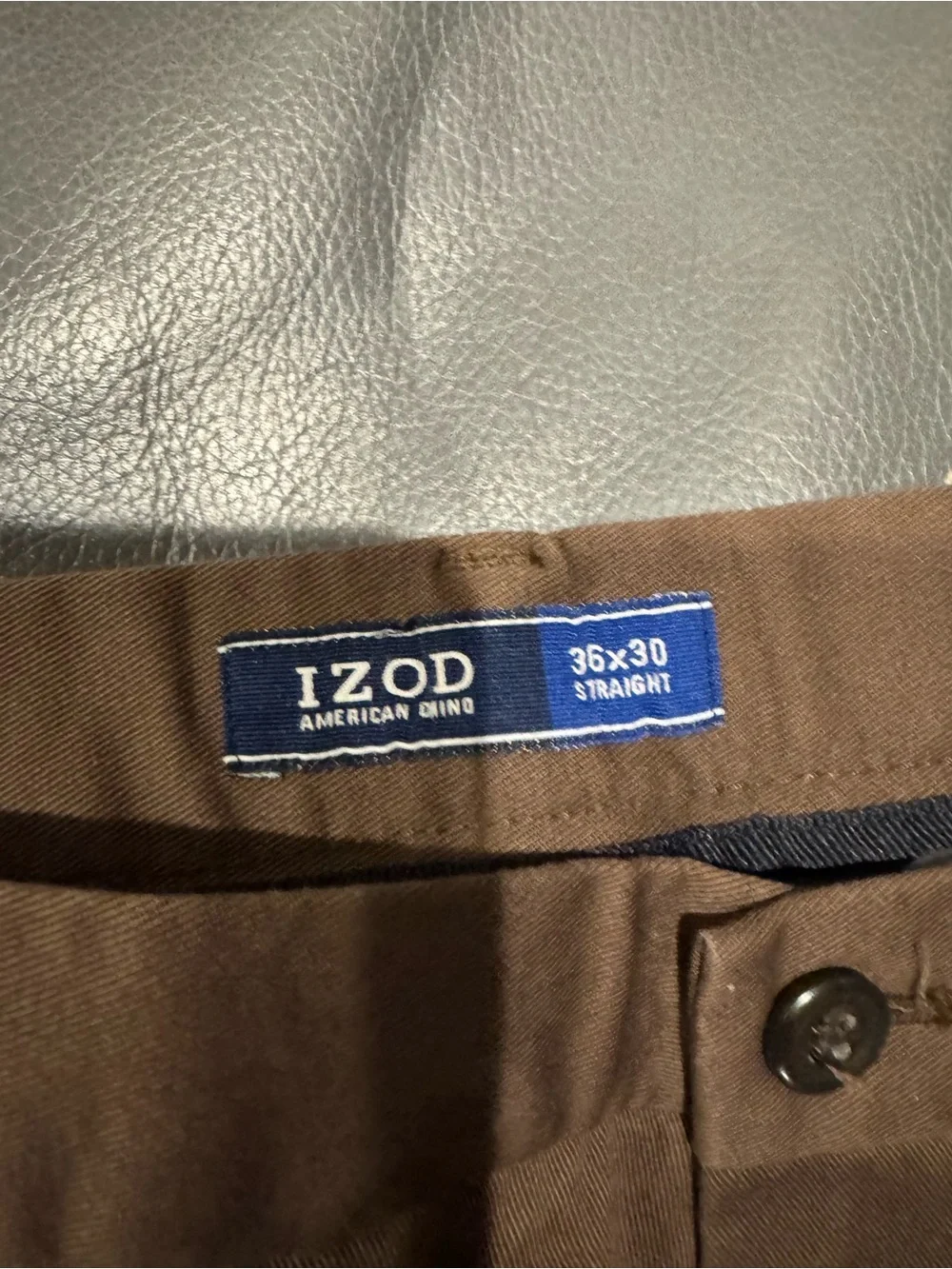 Izod American Men’s Tan Chino Pants Size 36/30